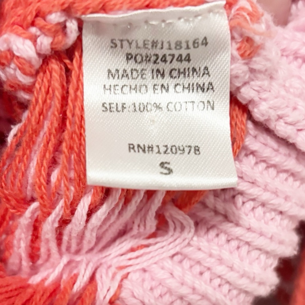 entro Pink and Red Cropped Button-Up Knit Cardigan - Picture 5 of 8